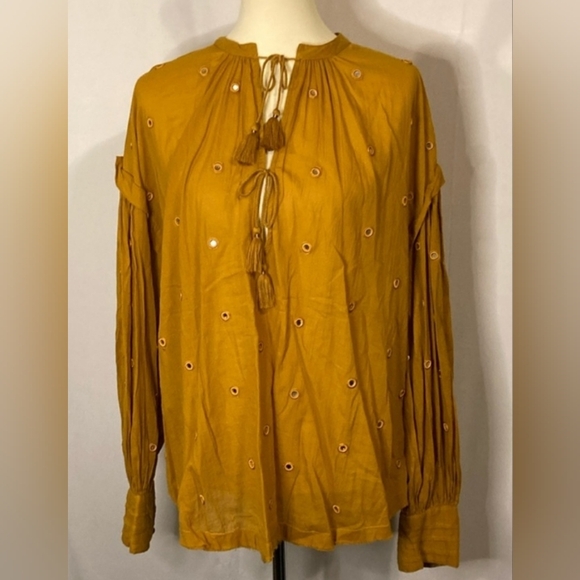 Shine Bright Peasant Blouse - Picture 3 of 10